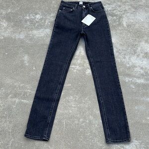 NWT TOTEME Standard Slim Fit High Waist Full Length Jeans in Grey Wash